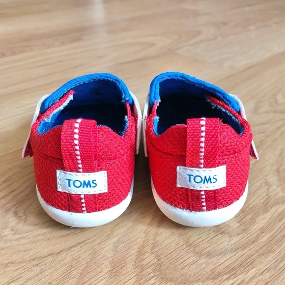 EUC TOMS Toddler Marvel Captain America Sneakers-Red, White and Blue - Picture 5 of 12